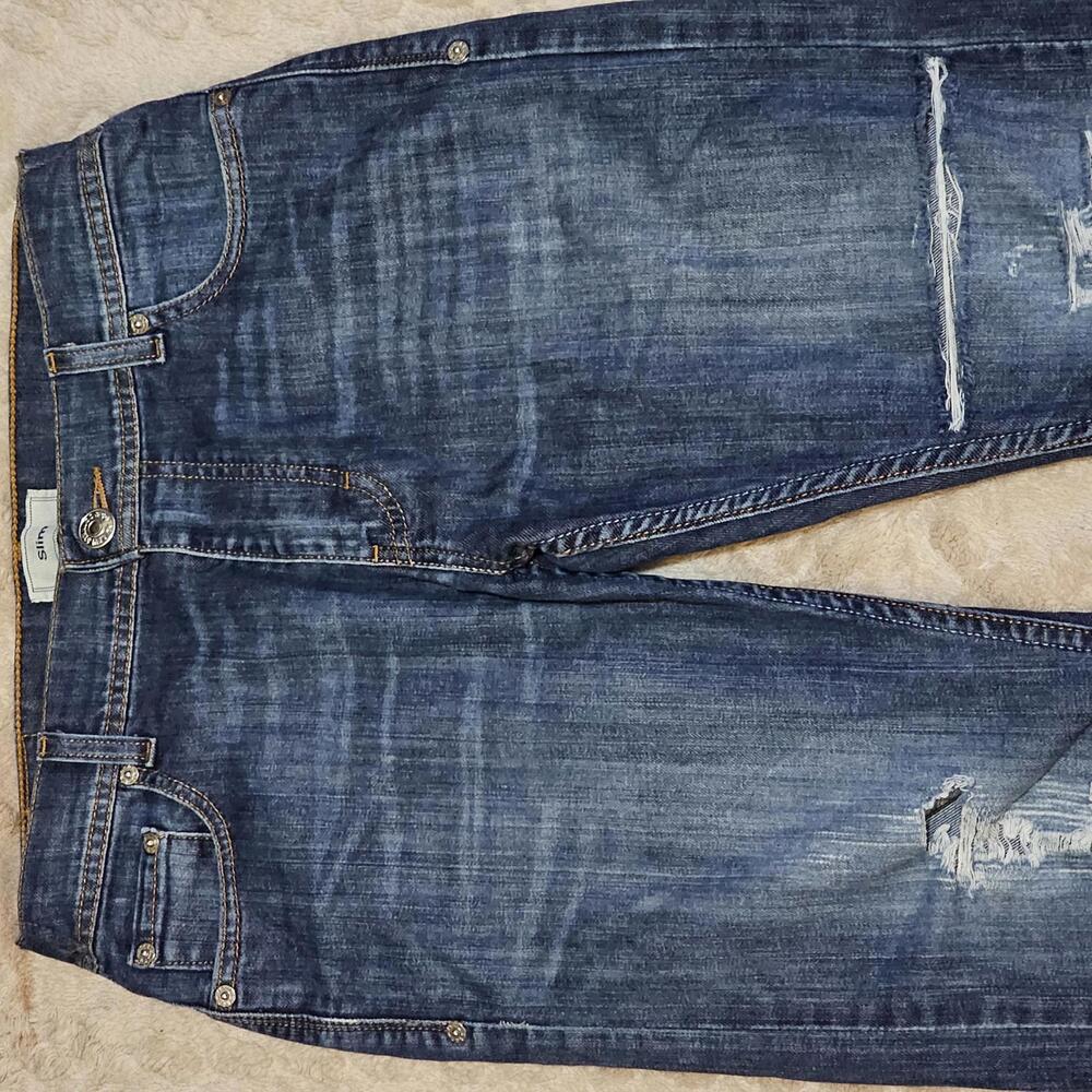 Signature by Levi Strauss Straight Slim Fit Ripped Jeans - Picture 3 of 10